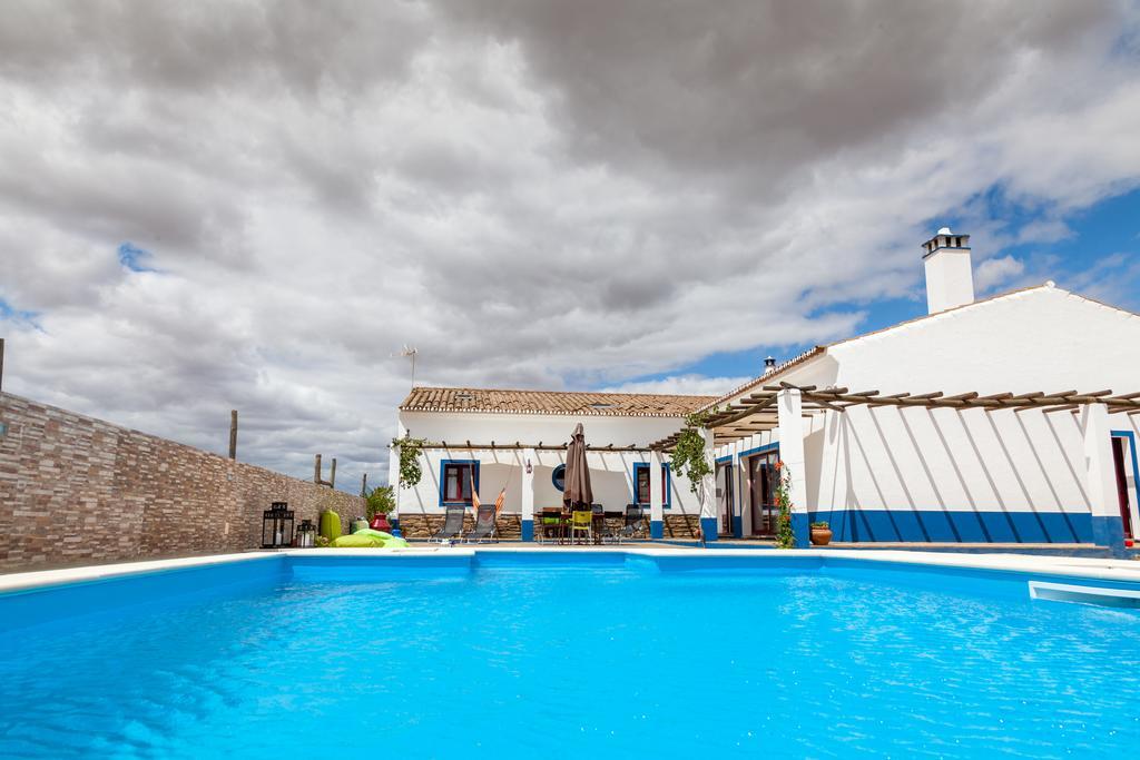Monte Farropo Hotel Monsaraz Bagian luar foto
