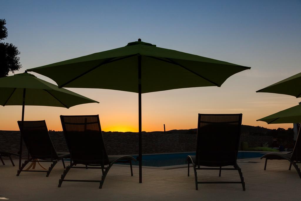Monte Farropo Hotel Monsaraz Bagian luar foto