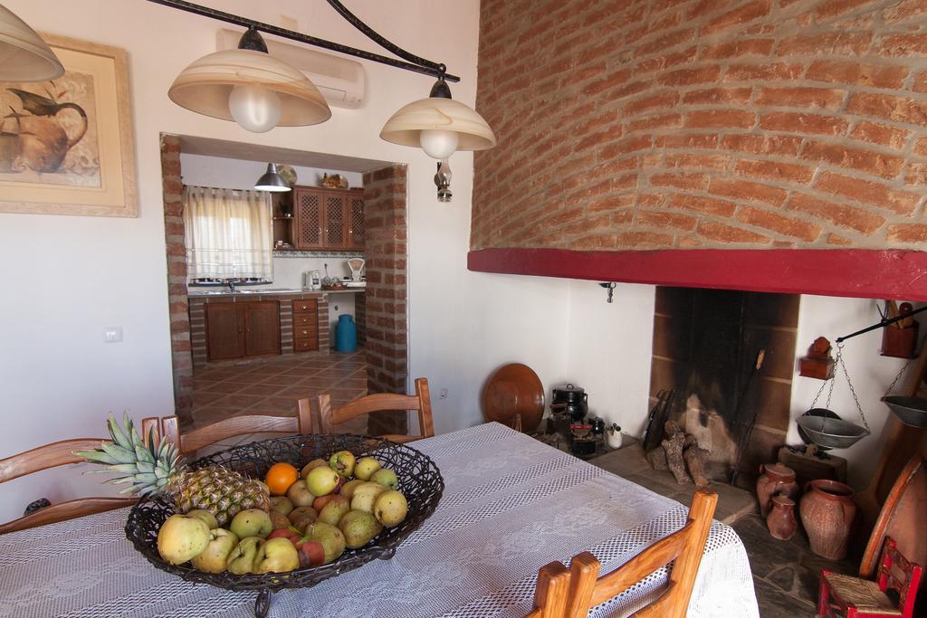 Monte Farropo Hotel Monsaraz Bagian luar foto